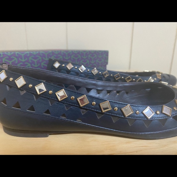Tory Burch Navy Ballerina with studs. Size US:7 - Picture 5 of 7